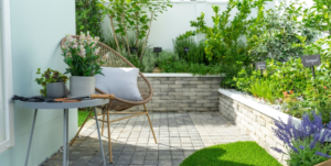 Transform Your Backyard into a Relaxing Oasis: Easy Tips for a Serene Outdoor Retreat